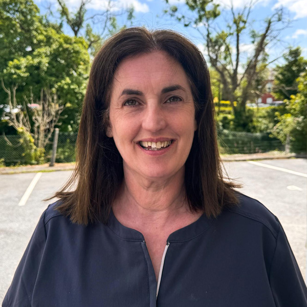 Dr. Gillian Keaveney Dr. Gillian Keaveney